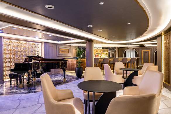 Oceania Cruises A-Class Martinis 0.jpg